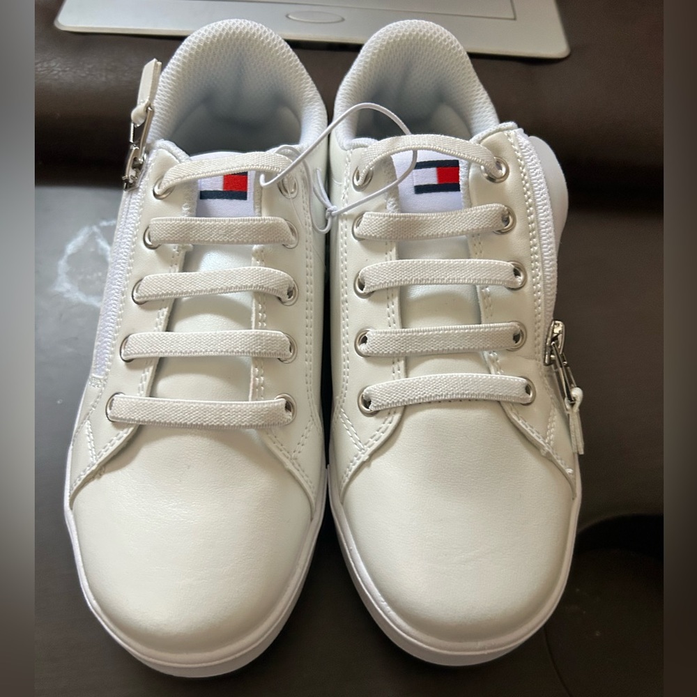 Tommy hilfiger sneakers